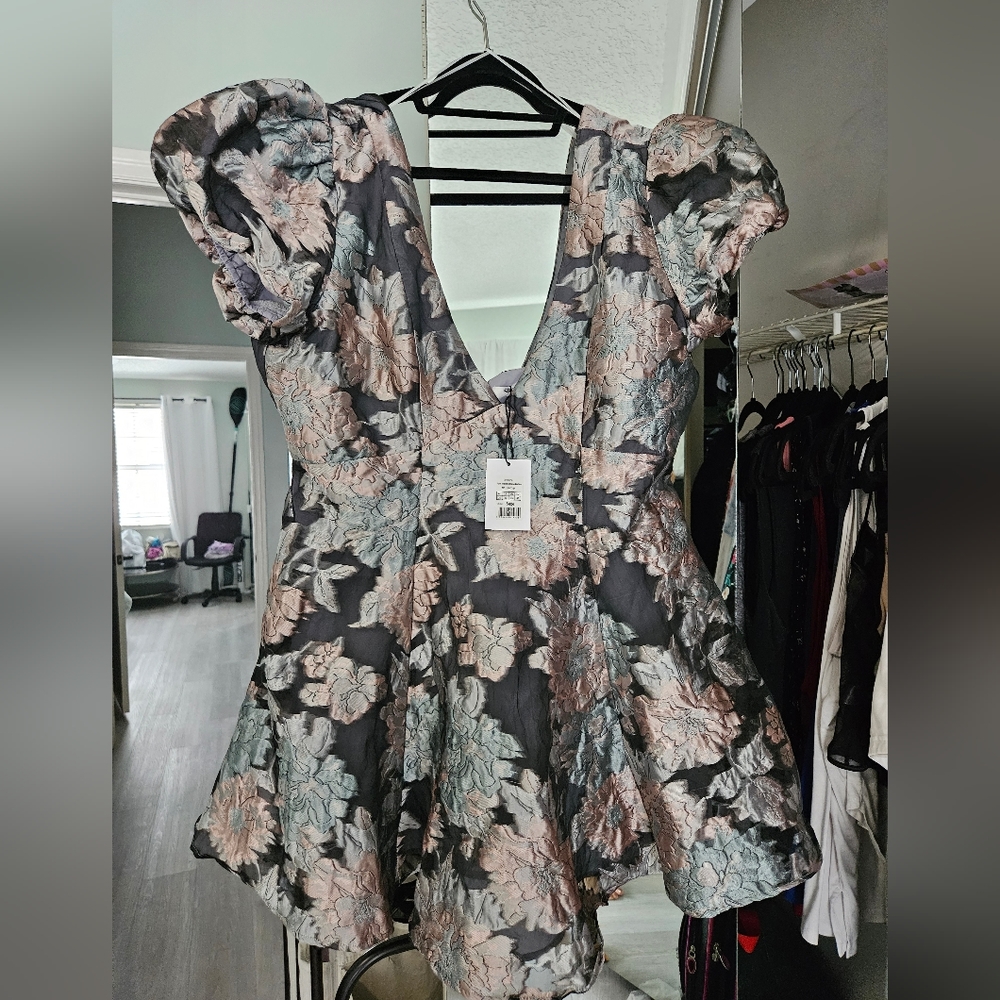Showpo Puff Sleeve Mini Dress Size 16